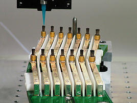 Precise deposits of Grease and Paste - digital valve controller